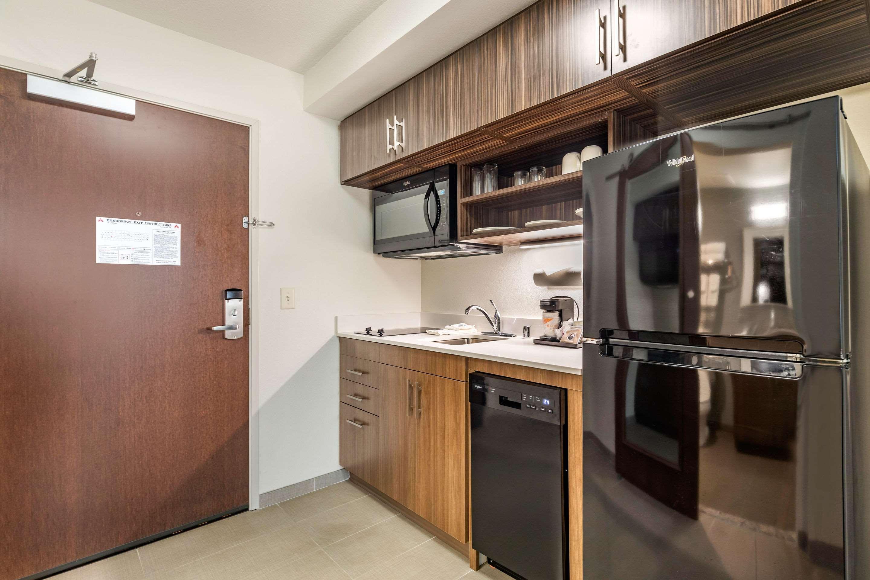 Mainstay Suites Lancaster Dallas South מראה חיצוני תמונה