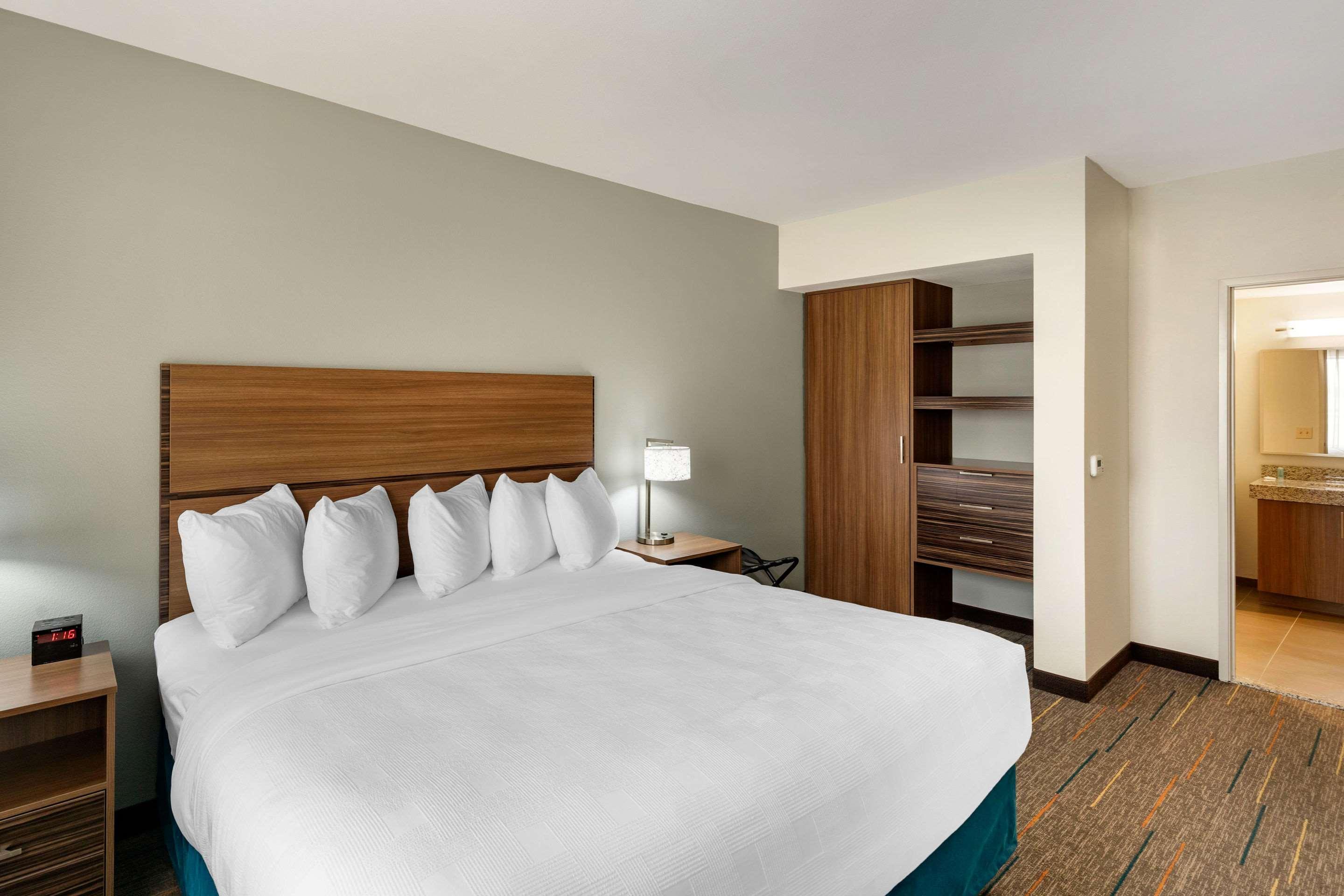Mainstay Suites Lancaster Dallas South מראה חיצוני תמונה